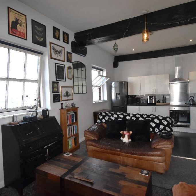 2 bedroom flat to rent - Photo 1