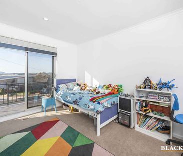 Elevated and renovated - Photo 5