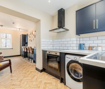 Crown House, Nuneaton, CV11 4BX - Photo 4