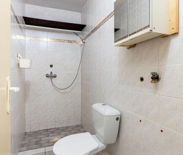 Pronájem bytu 1+kk 20 m2 - Fotografie 3