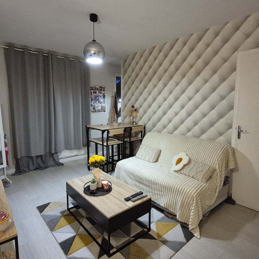 Location Appartement 1 pièce 22m² CLERMONT FERRAND 63000 - Photo 1