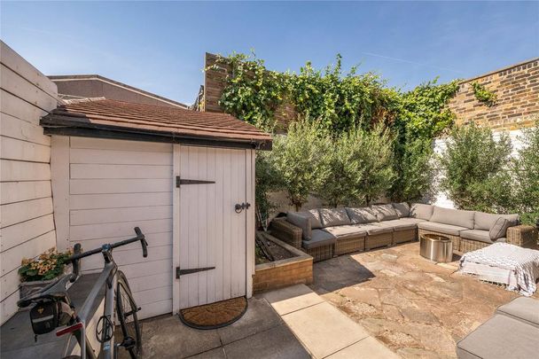 4 bedroom house to rent - Photo 1