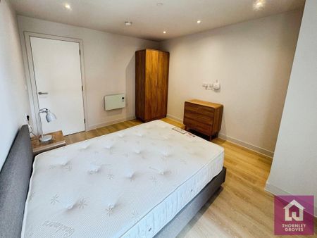 3 bedroom flat to rent - Photo 5