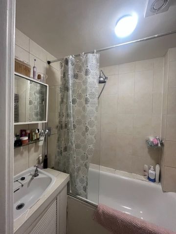 Room in a Shared Flat, Fielding Road, W14 - Photo 5