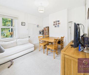 2 bedroom semi-detached house to rent - Photo 1