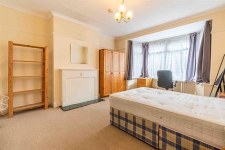 2 bed flat to rent in Valley View, Newcastle Upon Tyne, NE2 - Photo 5