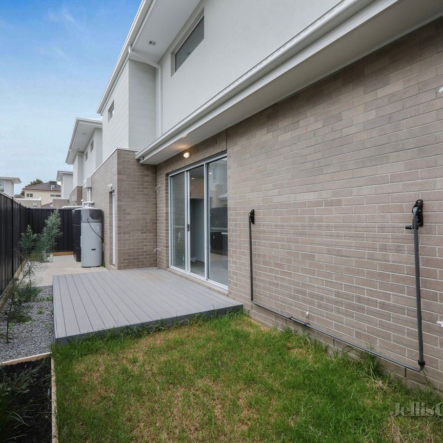 1/6 Thorpe Street, Newport - Photo 1