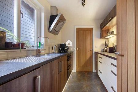 Black Batts Barn, Colne Engaine, CO6 - Photo 4