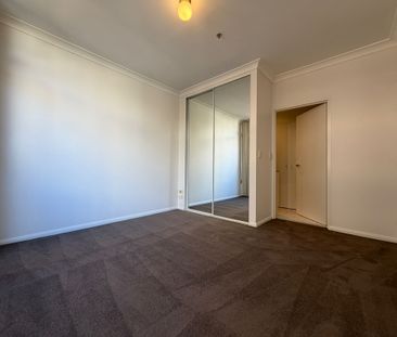 65/2-8 Brisbane Street, Surry Hills NSW 2010 - Apartment For Rent |... - Photo 4