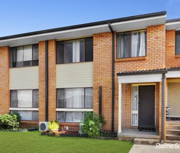 QUIET STREET, GREAT LOCATION, DONT MISS THIS ONE - Photo 3