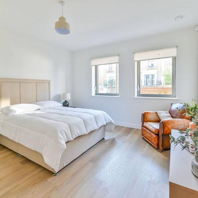 2 bedroom flat to rent - Photo 1