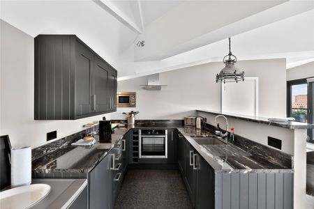 Bell Yard Mews, London, SE1 3UA - Photo 2