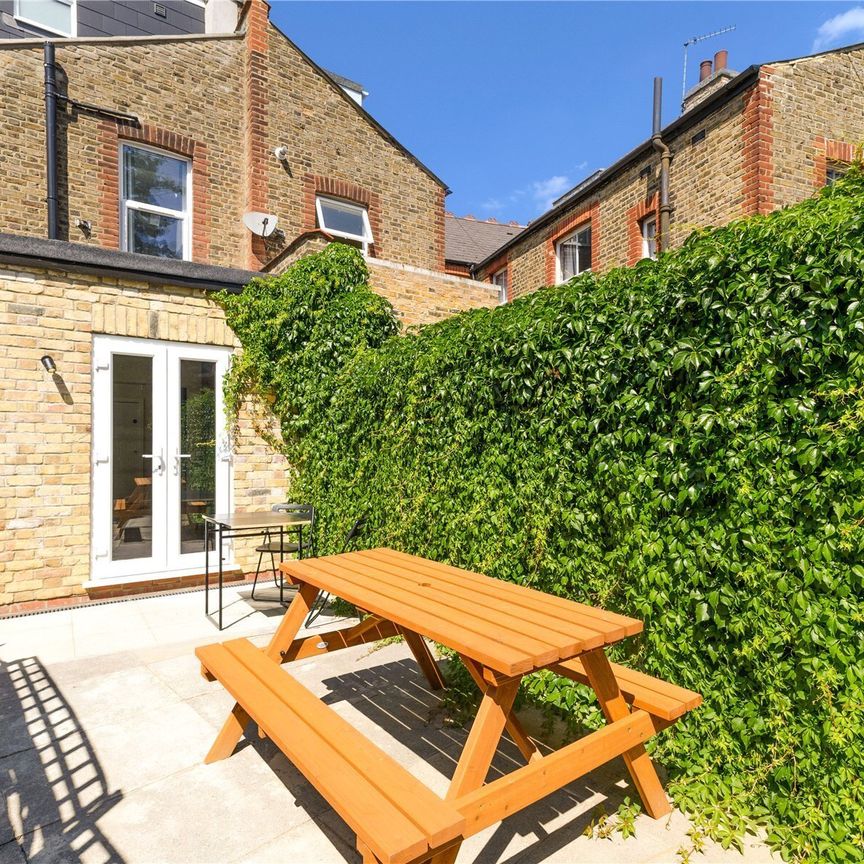 Valetta Road, London, W3 flat to rent - Photo 2