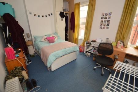 Albion Road, Fallowfield, Manchester, M14 - Photo 4