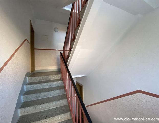 IDEAL FÜR ZWEI! Solide 3 Zimmer Wohnung in grüner und ruhiger Wohnlage. - Photo 1