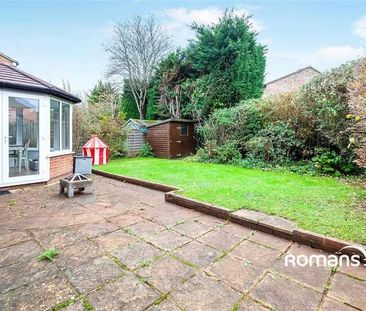 Eskdale Gardens, Maidenhead, Berkshire, SL6 - Photo 3