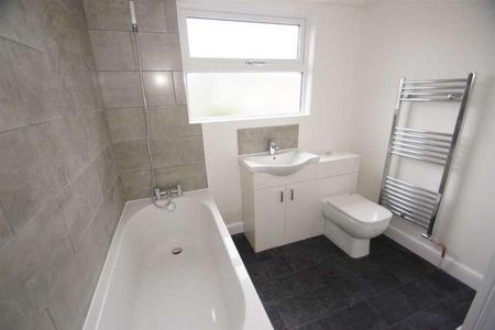 Dragon Avenue, Harrogate, HG1 - Photo 2