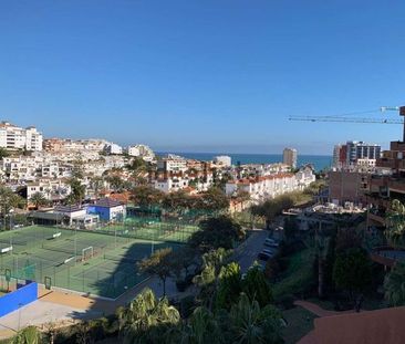 Alquiler de ático en Avenida Manuel Mena Palma - Photo 1