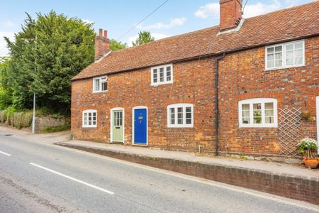 2 bedroom terraced house to rent - Photo 5