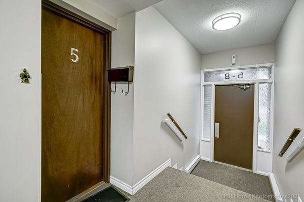 For Lease - 2 White Abbey Park Unit# 5, Toronto, Ontario - Photo 1