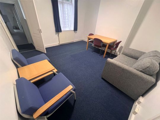 Tettenhall Road, Wolverhampton, West Midlands, WV3 - Photo 1