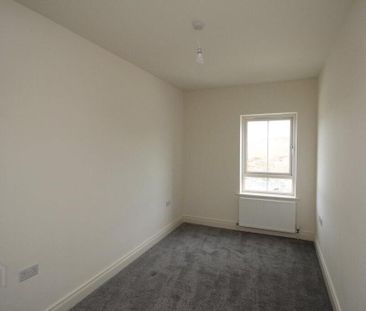 35 Lynn Hall Lane, Bangor, BT19 1GX - Photo 2