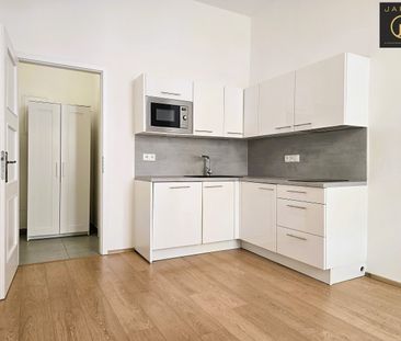 Pronájem bytu 1+kk 18 m² - Photo 2