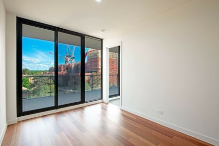 Luxury in the Heart of the City - Photo 5