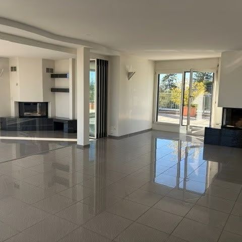 5.5 Zimmer, 145 m², 2. Stock - Photo 1