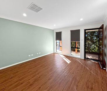 Rosewood Grove Home with a Pool - Photo 2