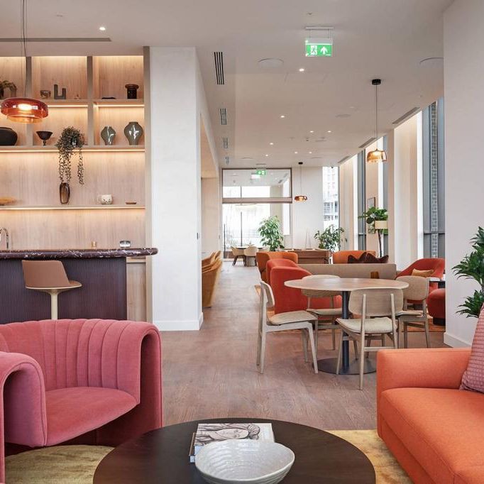 Studio to rent - Photo 1