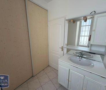 Location Appartement 2 pièces 56m² POITIERS 86000 - Photo 4