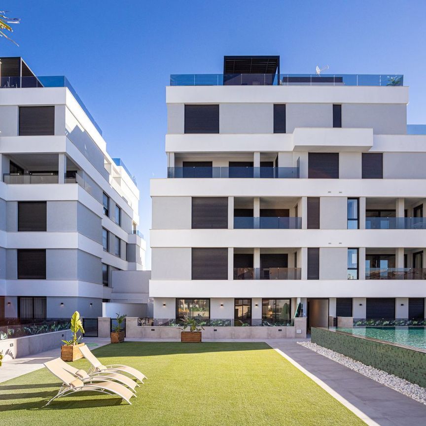 Alquiler de piso en Calle Maestro Falla, 15 - Photo 1