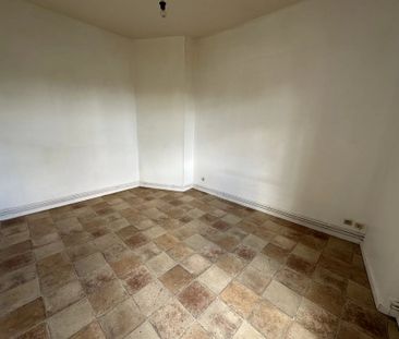 Location Appartement 2 pièces 48 m2 à Saint-Quentin - Photo 4