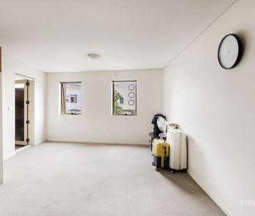 CENTRALLY LOCATED APARTMENT | Unfurnished - Photo 5