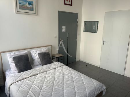 Location Appartement 1 pièce 22m² - Photo 3