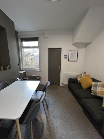 1 bedroom house to rent - Photo 2