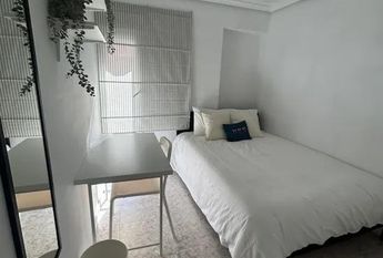 Carrer Miguel Hernández, Paterna, Valencian Community 46980