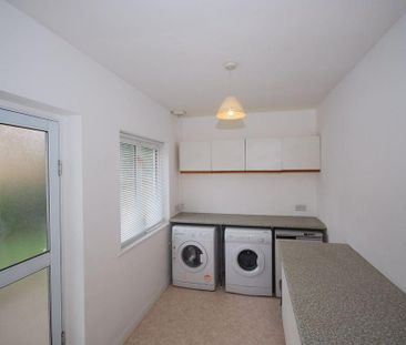 2 bedroom bungalow to rent - Photo 5