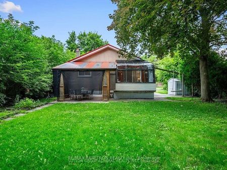 For Lease - 95 Murray Drive, Aurora, Ontario - Photo 5