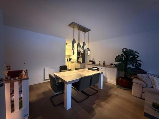 Appartement te huur - Foto 1