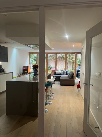 3 Bed Terraced House, Vinery Way, W6 - Photo 5