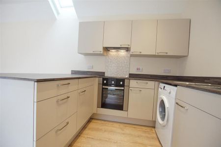 1 bedroom semi-detached bungalow to rent - Photo 5