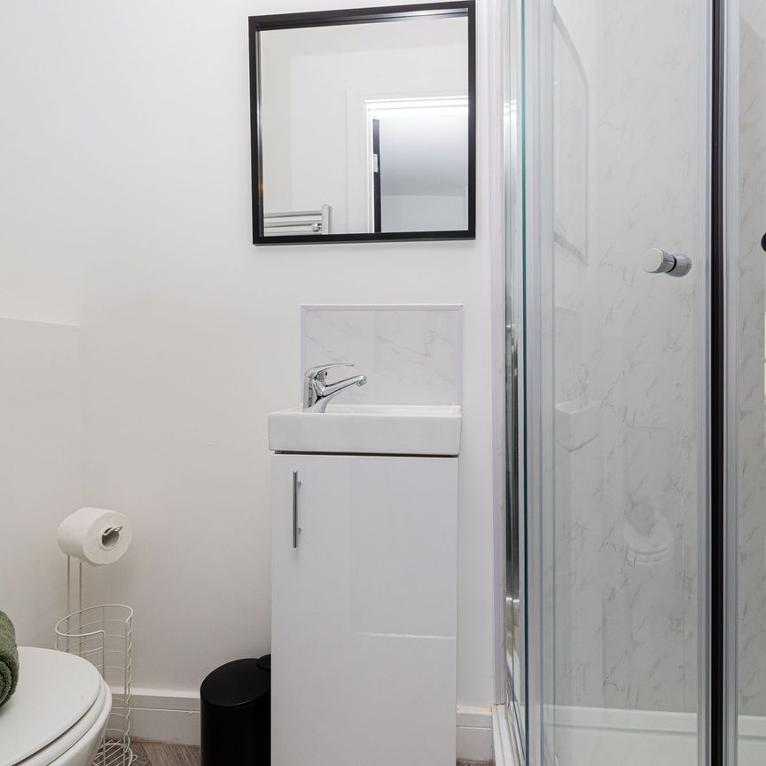 Alexandra Street, Nuneaton, CV11 5RN - Photo 1