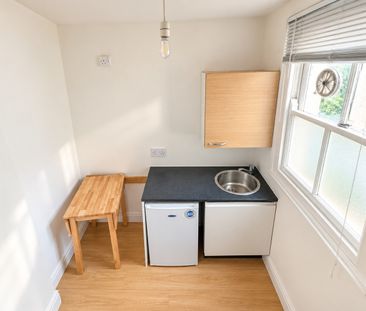 Studio Flat, La Rose Lane, N15 - Photo 4