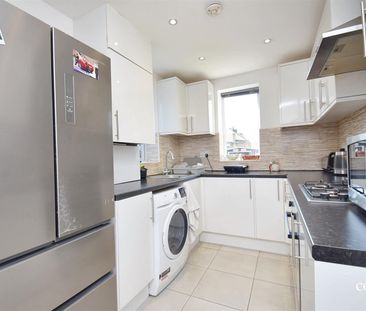Craigweil Drive, Stanmore, HA7 - Photo 3