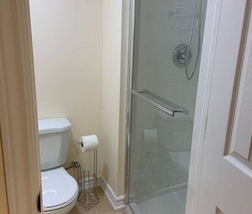 For Lease - 175 Mabley Crescent, Vaughan, Ontario - Photo 3