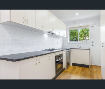 2/20 Thurloo Street, Chadstone, Vic 3148 - Photo 4