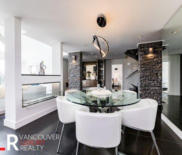 House in West Vancouver, BC - Photo 6