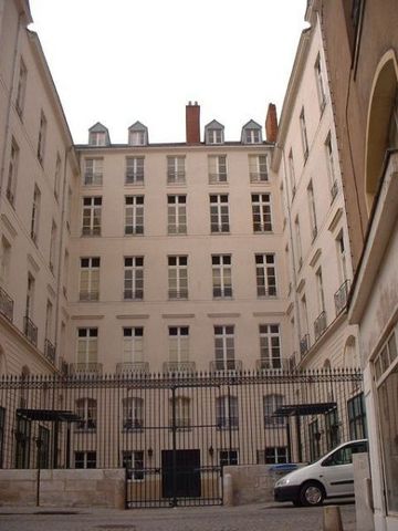 Location Appartement 3 pièces 86m² NANTES 44000 - Photo 5